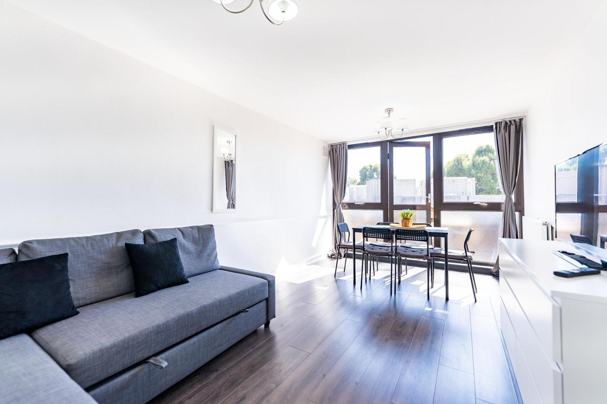 Luxury 3 Bedroom Flat With Balcony In Westbourne Park Londýn Exteriér fotografie