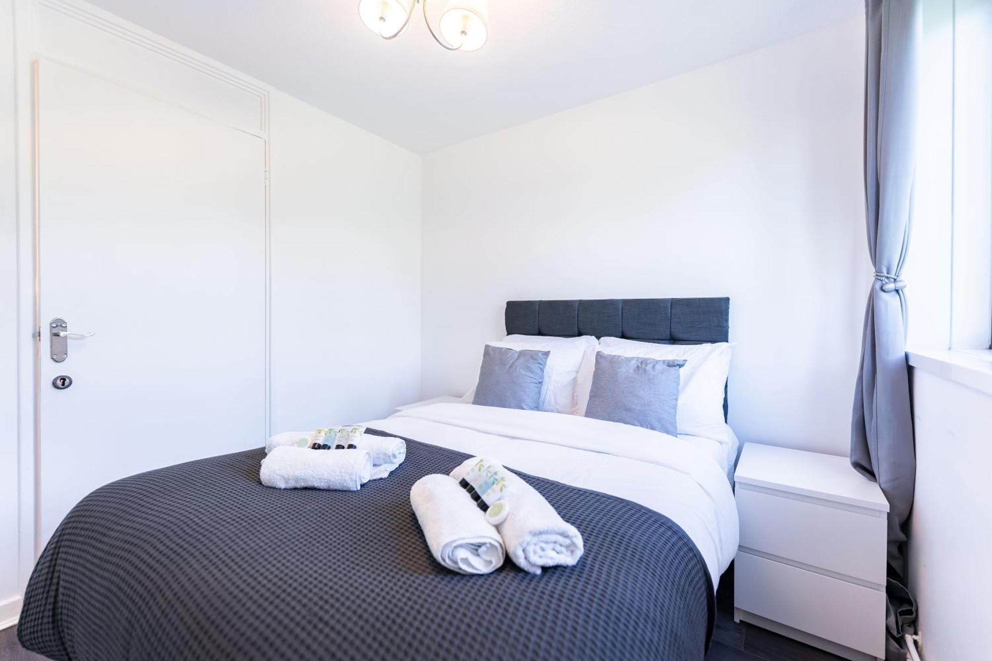 Luxury 3 Bedroom Flat With Balcony In Westbourne Park Londýn Exteriér fotografie